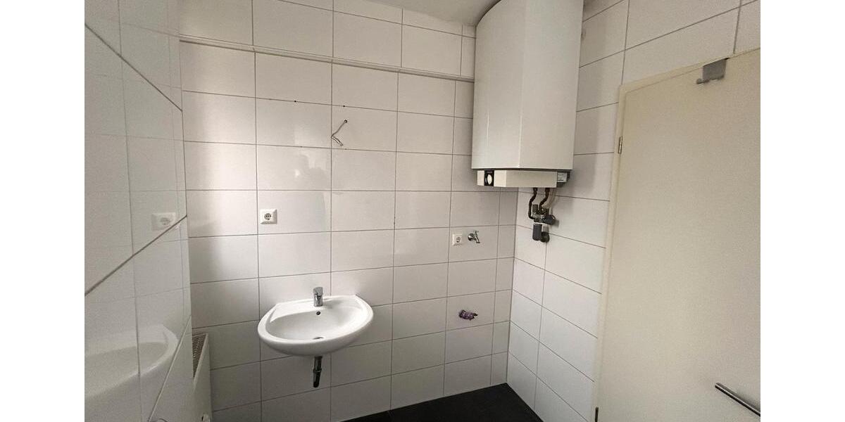 Etagenwohnung Duisburg Hamborn - 3 Zimmer, 75 m&sup2;, 580&euro; | Angebot:27553702