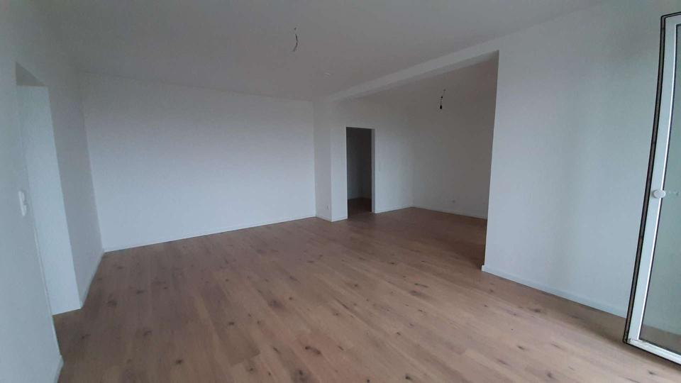 Etagenwohnung Krefeld Fischeln - 2 Zimmer, 70 m&sup2;, 650&euro; | Angebot:24802204