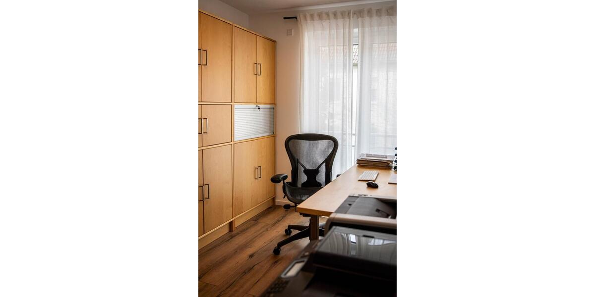 Einfamilienhaus Hilden - 8 Zimmer, 240 m&sup2;, 970.000&euro; | Angebot:25871721