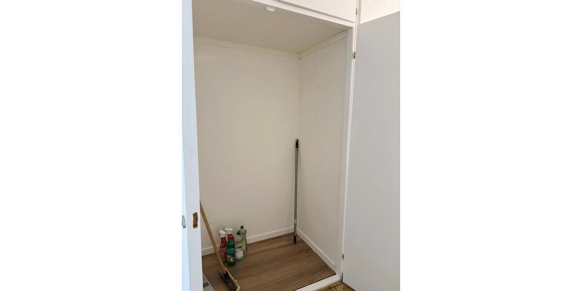 Etagenwohnung Wuppertal Gemarkung Elberfeld - 2 Zimmer, 67 m&sup2;, 150.000&euro; | Angebot:27189732