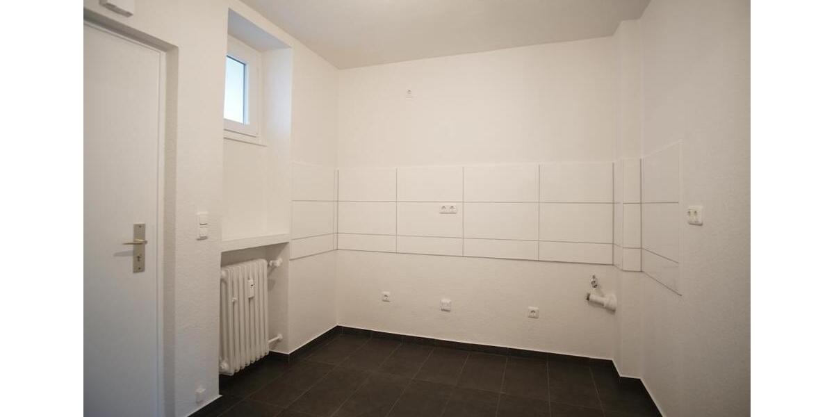 Etagenwohnung Essen Stadtbezirk III - 1 Zimmer, 40 m&sup2;, 399&euro; | Angebot:23866163