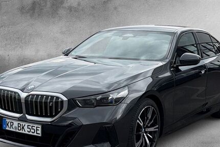 BMW i5 10.000 km 63.990 &euro; Krefeld 47800