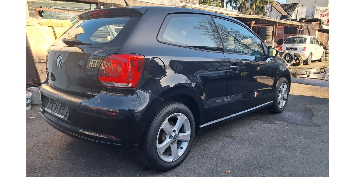 VW Polo 102.000 km 5.000 &euro; Solingen 42719