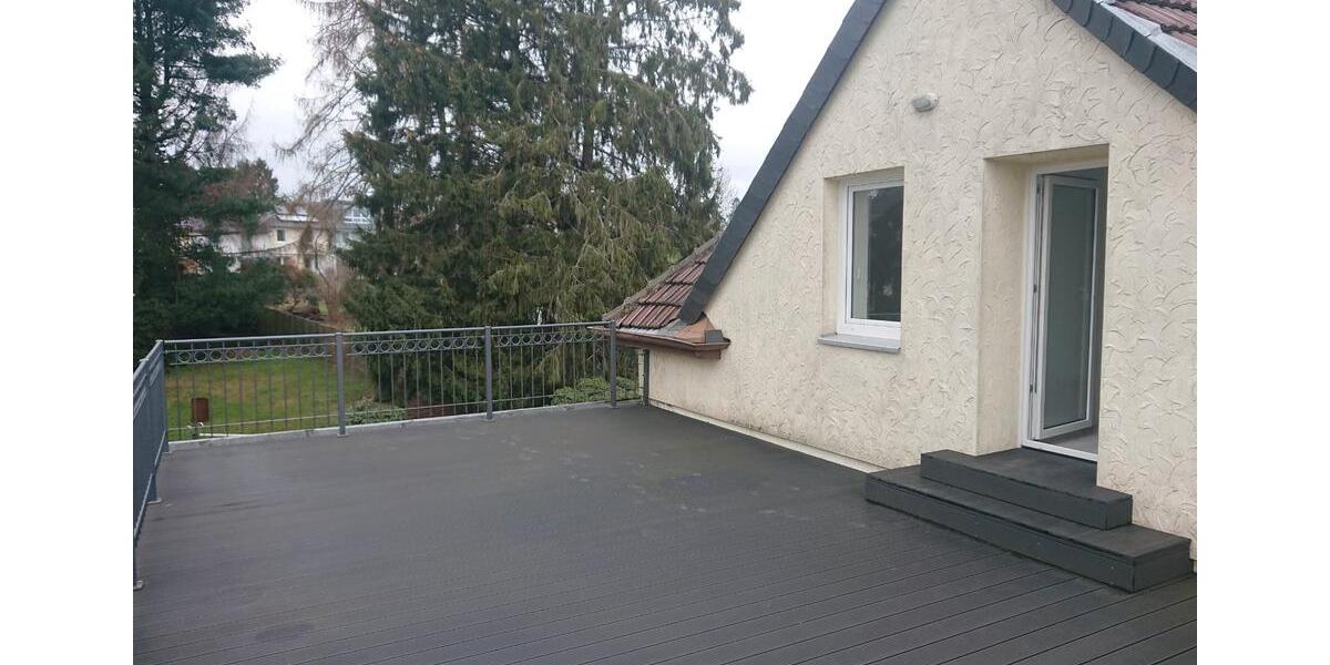 Dachgeschoßwohnung Solingen Wald - 2 Zimmer, 78 m&sup2;, 650&euro; | Angebot:27553825