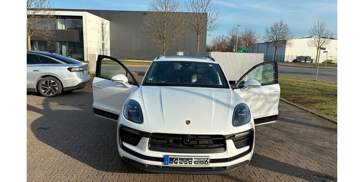 Porsche Macan 89.000 km 59.000 &euro; Bottrop 46244