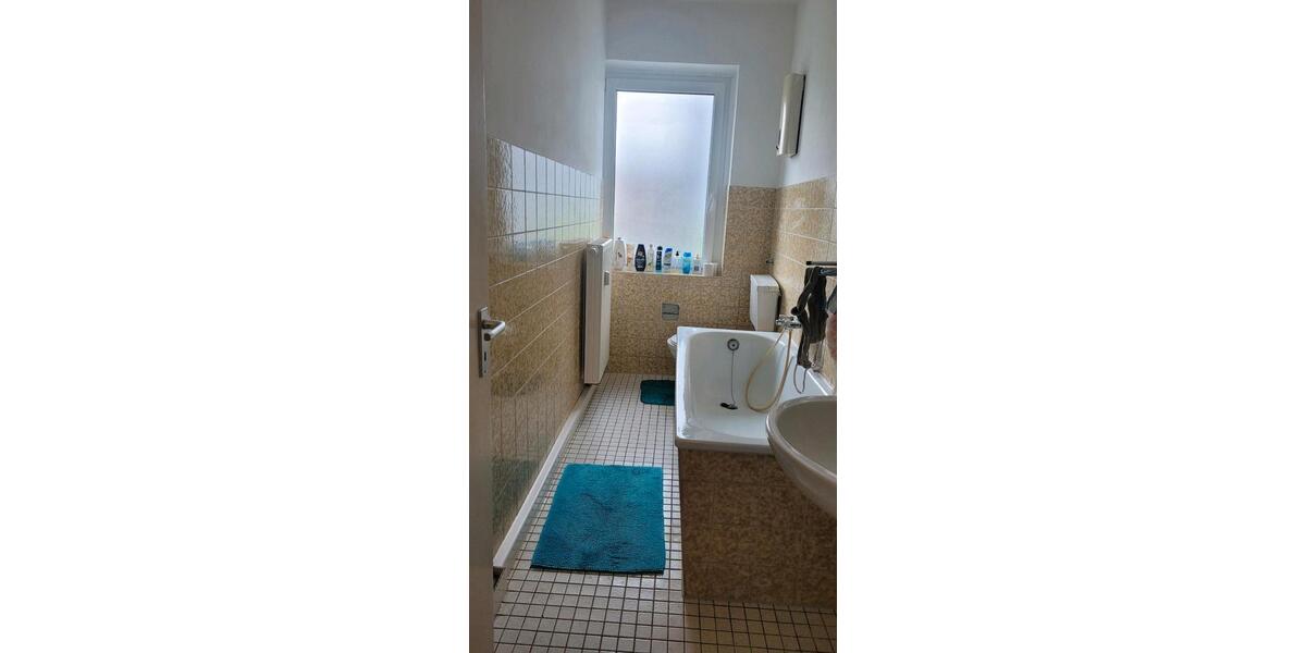 Etagenwohnung Essen Stadtkern - 2 Zimmer, 49 m&sup2;, 471&euro; | Angebot:27543479