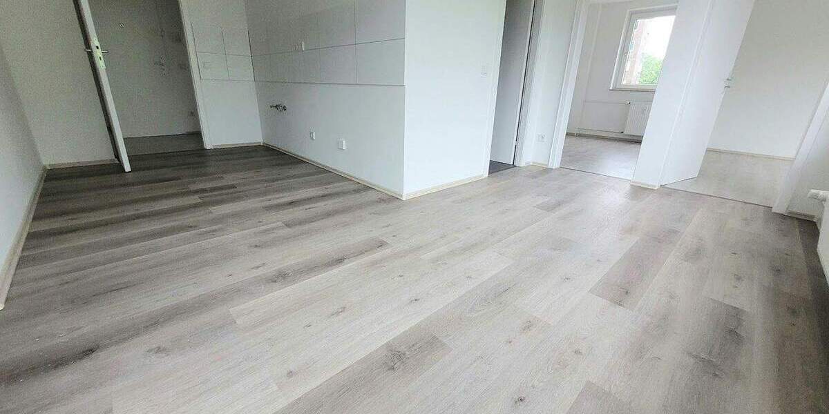 Etagenwohnung Essen Freisenbruch - 4 Zimmer, 82 m&sup2;, 721&euro; | Angebot:25699063