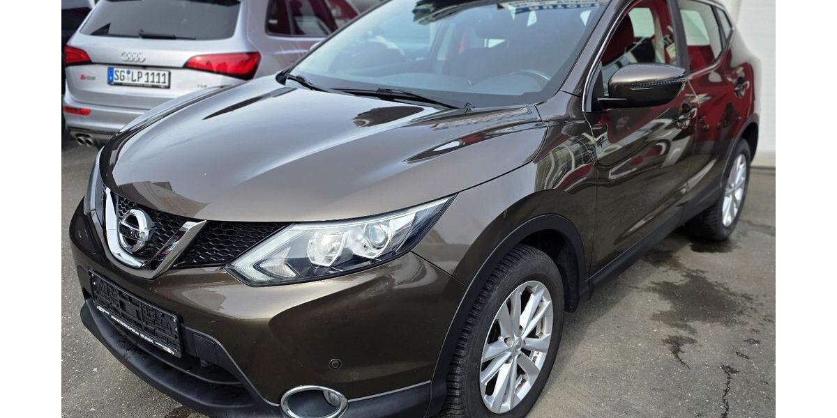 Nissan Qashqai 116.355 km 13.900 &euro; Solingen 42659