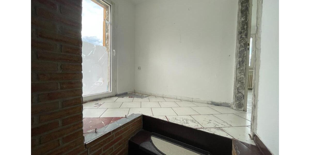 Etagenwohnung Remscheid - 7 Zimmer, 150 m&sup2;, 1.400&euro; | Angebot:25590552