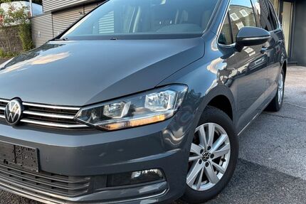 VW Touran 69.348 km 20.700 &euro; Remscheid 42853