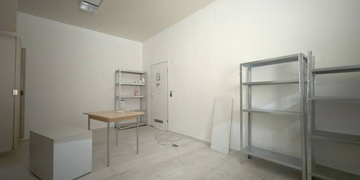Gewerbeobjekt Oberhausen Lirich-Nord - 9 Zimmer, 2.300&euro; | Angebot:26585910