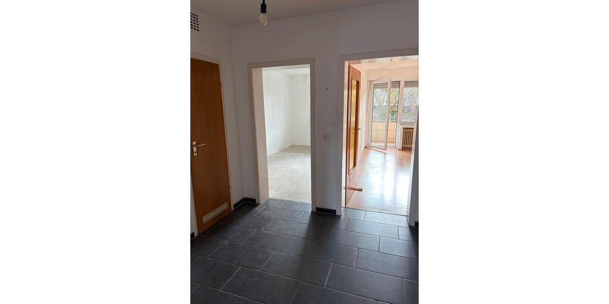 Erdgeschoßwohnung Duisburg Hamborn - 3.5 Zimmer, 78 m&sup2;, 560&euro; | Angebot:25992728