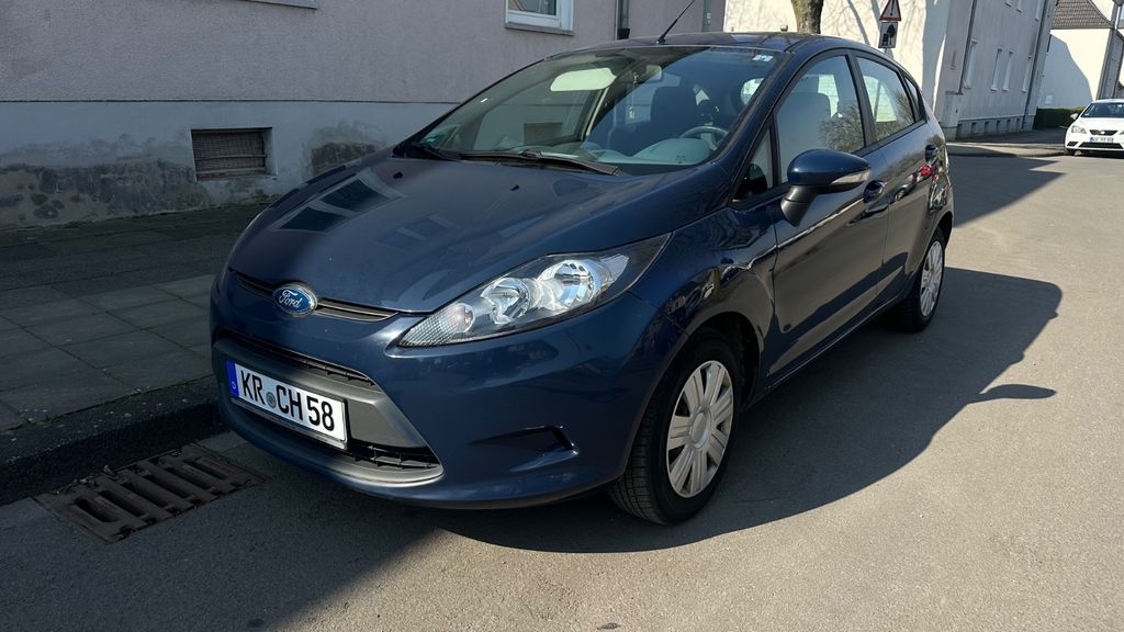 Ford Fiesta 141.000 km 2.699 &euro; Krefeld 47809