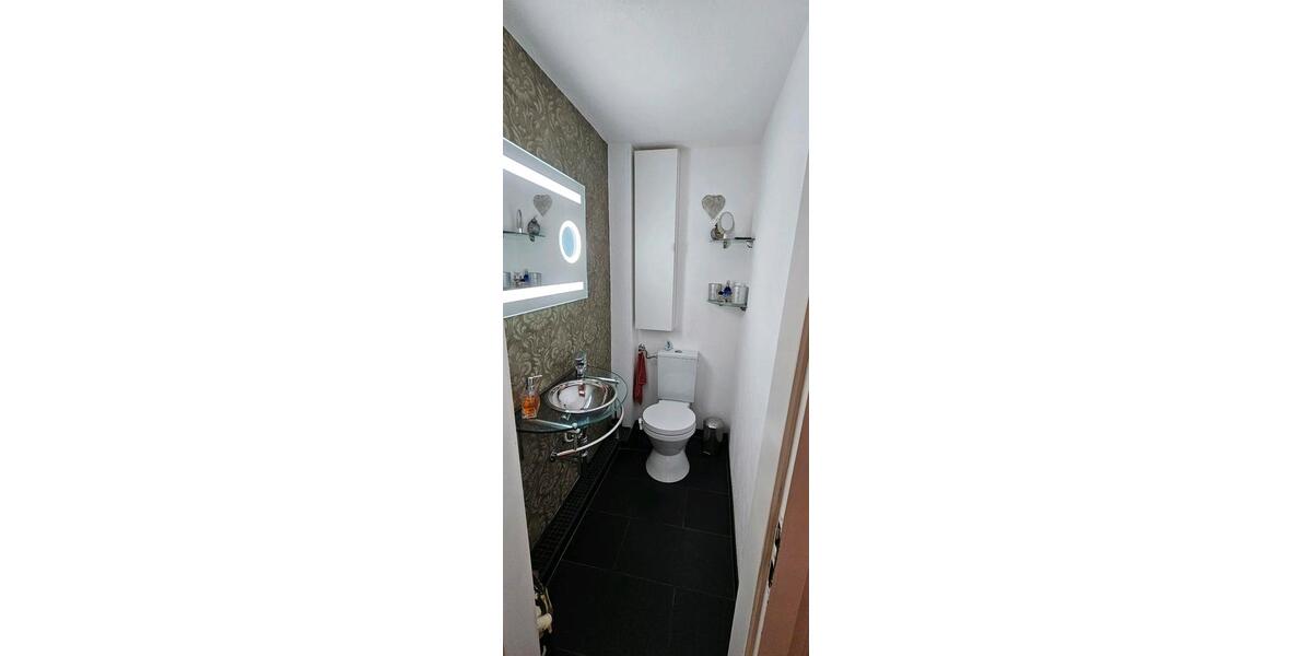 Dachgeschoßwohnung Remscheid Lüttringhausen - 3 Zimmer, 86 m&sup2;, 199.000&euro; | Angebot:24746271