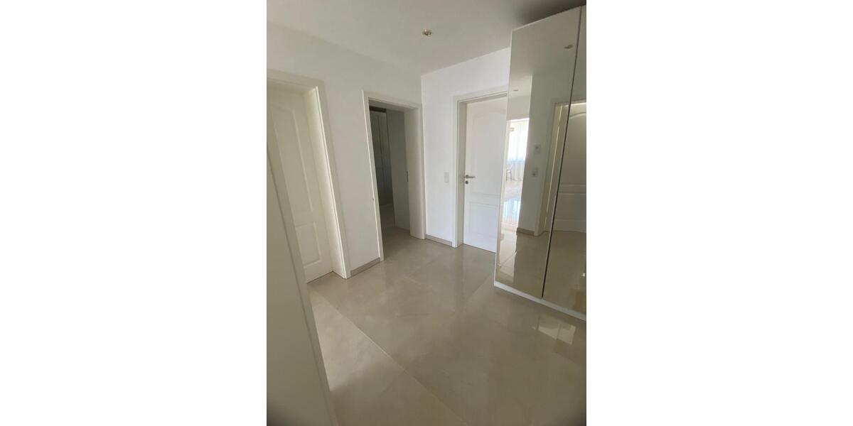 Etagenwohnung Solingen Central - 3 Zimmer, 69 m&sup2;, 1.050&euro; | Angebot:26382989