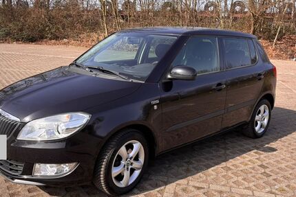 Skoda Fabia 154.500 km 4.600 &euro; Duisburg 47229