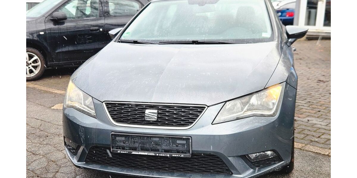 Seat Leon 92.148 km 7.900 &euro; Essen 45356
