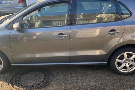 VW Polo 23.789 km 9.199 &euro; Düsseldorf 40470