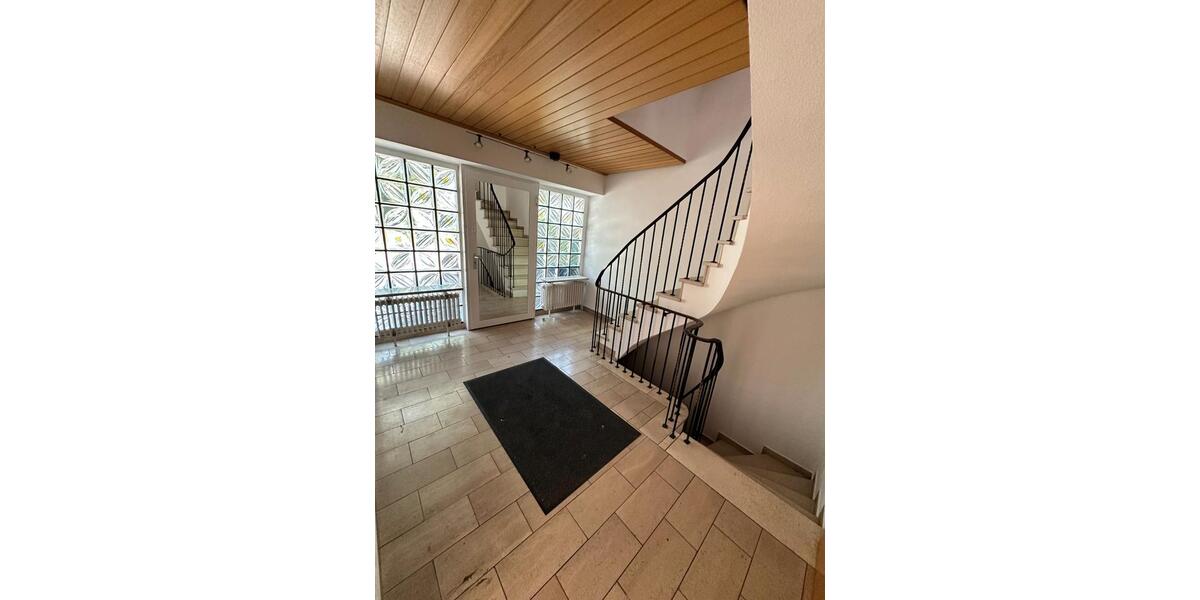 Reihenhaus Meerbusch Kierst - 5.5 Zimmer, 135 m&sup2;, 1.799&euro; | Angebot:26020623