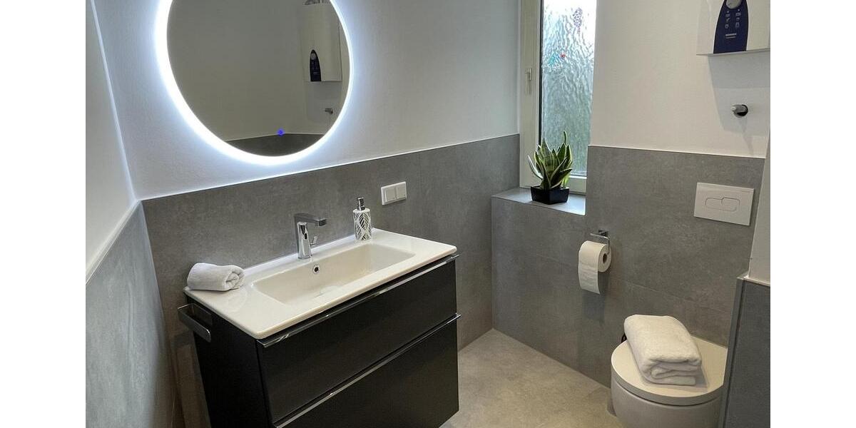 Etagenwohnung Essen Huttrop - 4 Zimmer, 81 m&sup2;, 1.140&euro; | Angebot:25430682