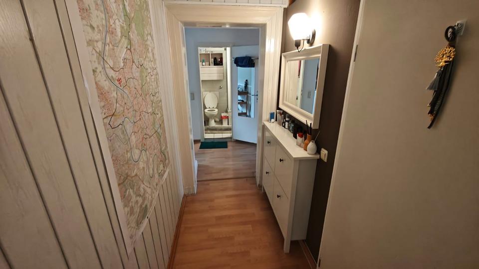 Dachgeschoßwohnung Düsseldorf Stadtbezirk 8 - 3 Zimmer, 85 m&sup2;, 1.100&euro; | Angebot:26475296