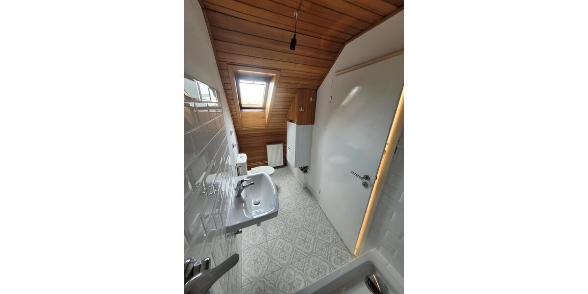 Dachgeschoßwohnung Duisburg Angerhausen - 4 Zimmer, 56 m&sup2;, 610&euro; | Angebot:27583218