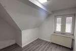 Dachgeschoßwohnung Duisburg Rheinhausen - 2.5 Zimmer, 60 m&sup2;, 600&euro; | Angebot:26460786