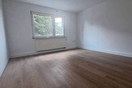Wohnung Solingen Central - 3 Zimmer, 58 m&sup2;, 495&euro; | Angebot:26036685
