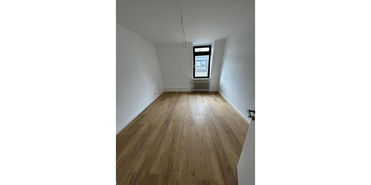 Etagenwohnung Wuppertal Arrenberg - 3 Zimmer, 64 m&sup2;, 682&euro; | Angebot:25891661
