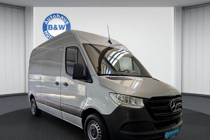Mercedes-Benz Sprinter 49.591 km 27.999 &euro; Krefeld 47805
