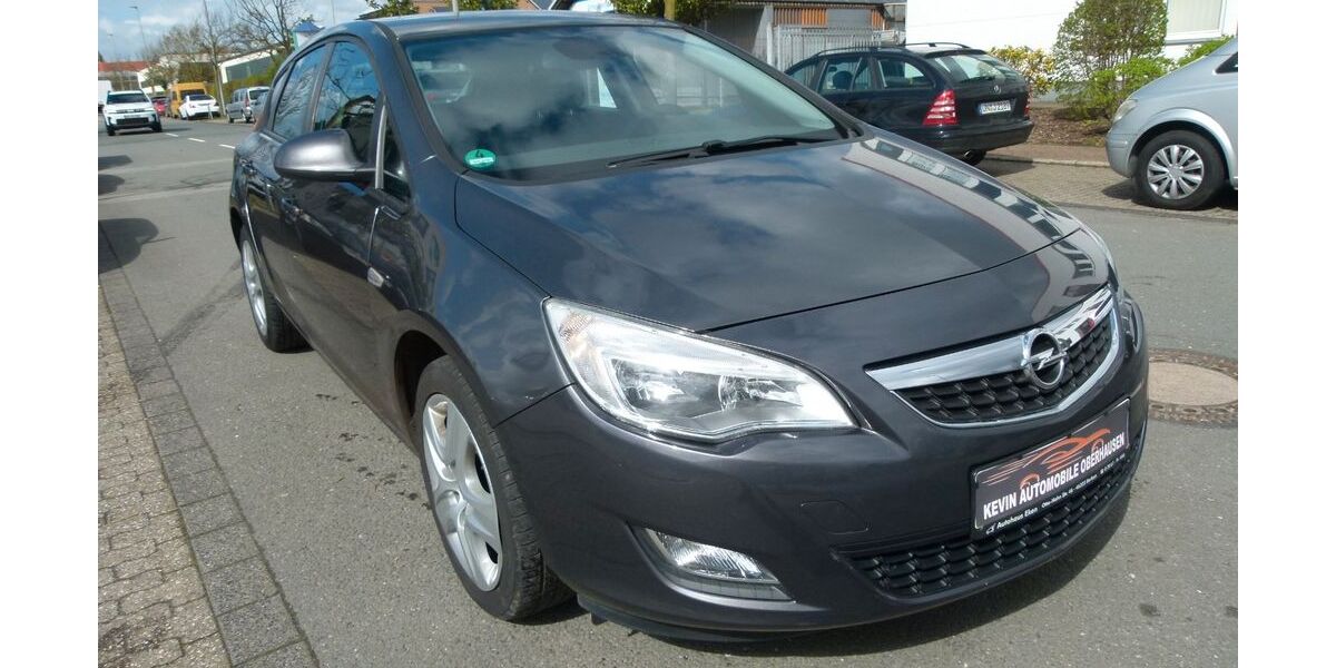 Opel Astra 222.081 km 2.500 &euro; Oberhausen 46047