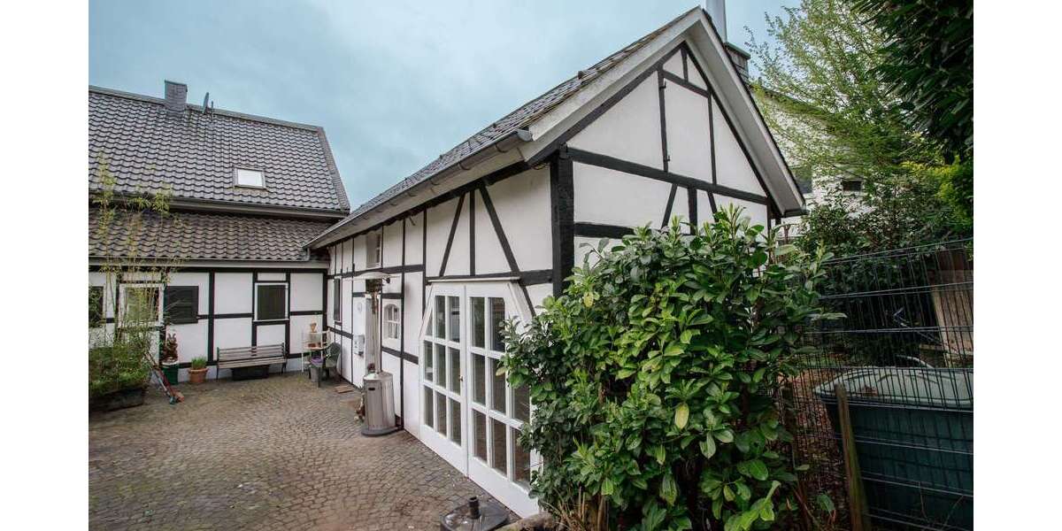 Einfamilienhaus Leichlingen - 6 Zimmer, 182 m&sup2;, 545.000&euro; | Angebot:19790979
