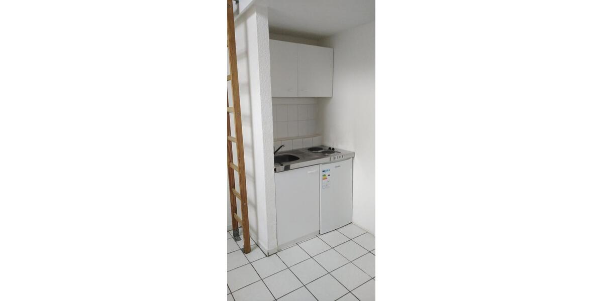 Erdgeschoßwohnung Krefeld - 2 Zimmer, 24 m&sup2;, 340&euro; | Angebot:27550883