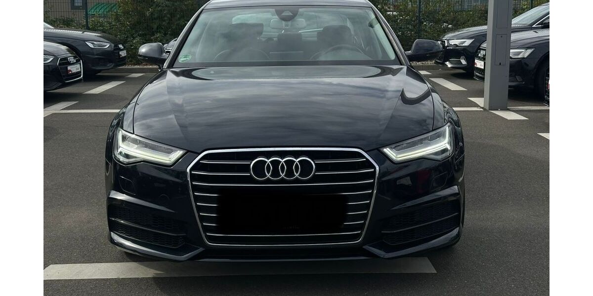 Audi A6 181.000 km 17.500 &euro; Düsseldorf 40237
