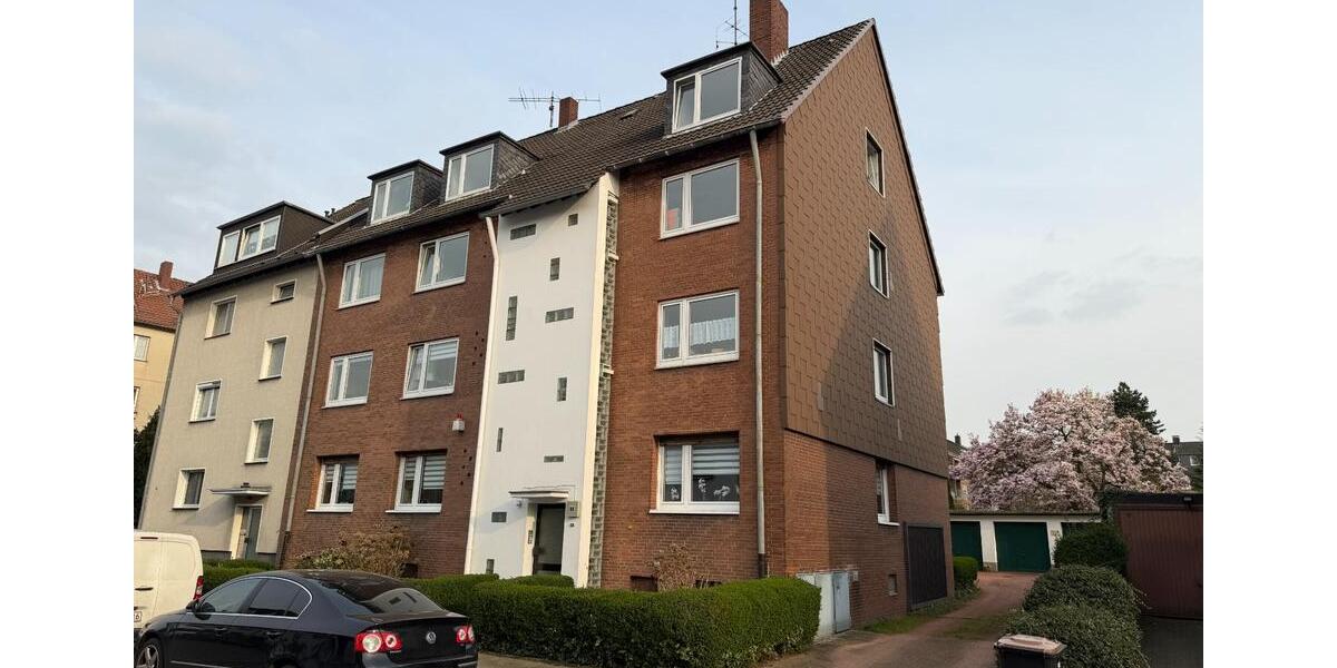 Dachgeschoßwohnung Essen Stadtbezirk VI - 3 Zimmer, 65 m&sup2;, 550&euro; | Angebot:25962504