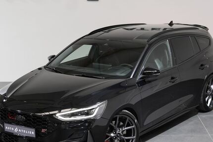 Ford Focus 40.985 km 32.490 &euro; Remscheid 42855