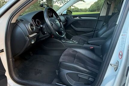 Audi A3 220.000 km 8.900 &euro; Düsseldorf 40597