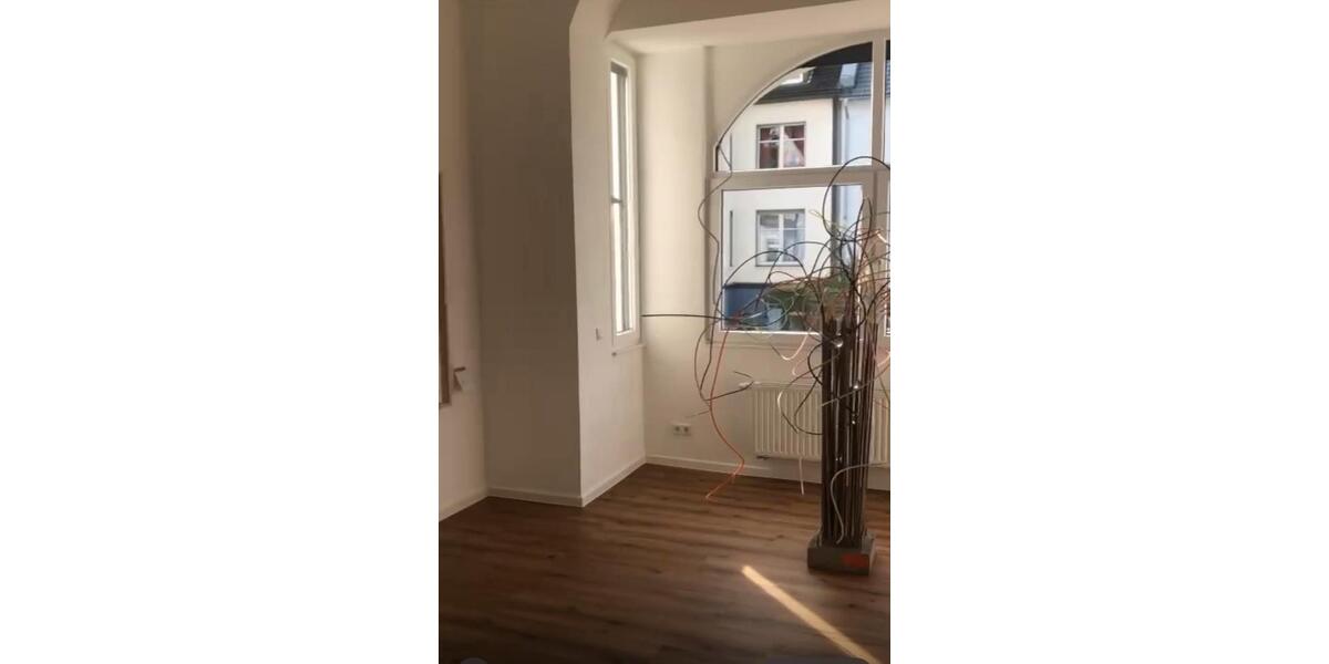 Erdgeschoßwohnung Düsseldorf Stadtbezirk 2 - 2 Zimmer, 95 m&sup2;, 1.050&euro; | Angebot:26413862