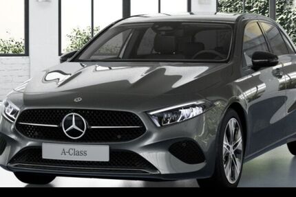 Mercedes-Benz A 180 9.900 km 30.990 &euro; Duisburg 47138