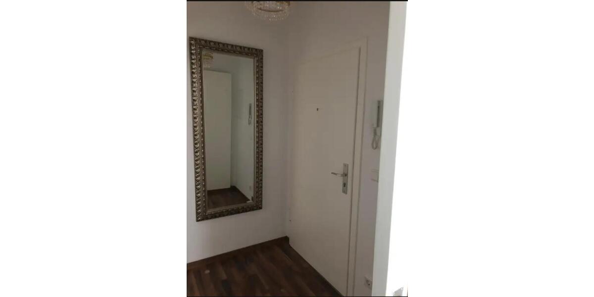 Etagenwohnung Düsseldorf Stadtmitte - 1 Zimmer, 33 m&sup2;, 950&euro; | Angebot:25098750