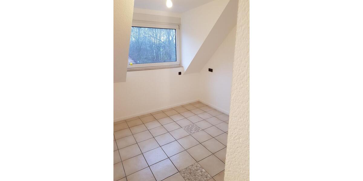 Maisonettenwohnung Neuss Allerheiligen - 5 Zimmer, 111 m&sup2;, 399.000&euro; | Angebot:27191526
