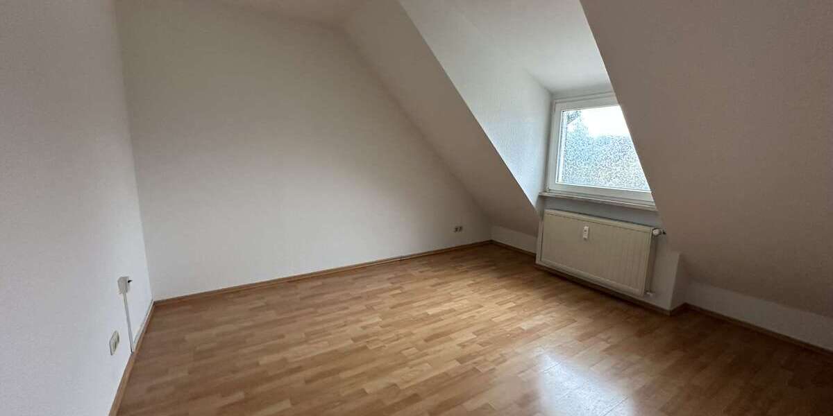 Etagenwohnung Essen Karnap - 3 Zimmer, 65 m&sup2;, 600&euro; | Angebot:25444124