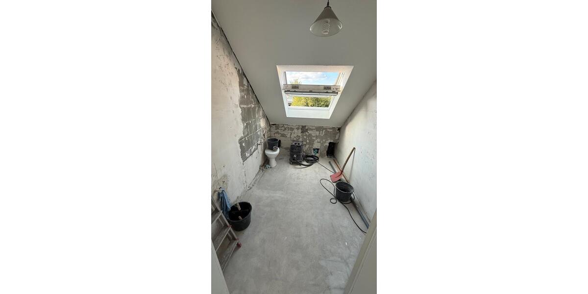 Dachgeschoßwohnung Mülheim an der Ruhr - 3 Zimmer, 78 m&sup2;, 900&euro; | Angebot:27539317