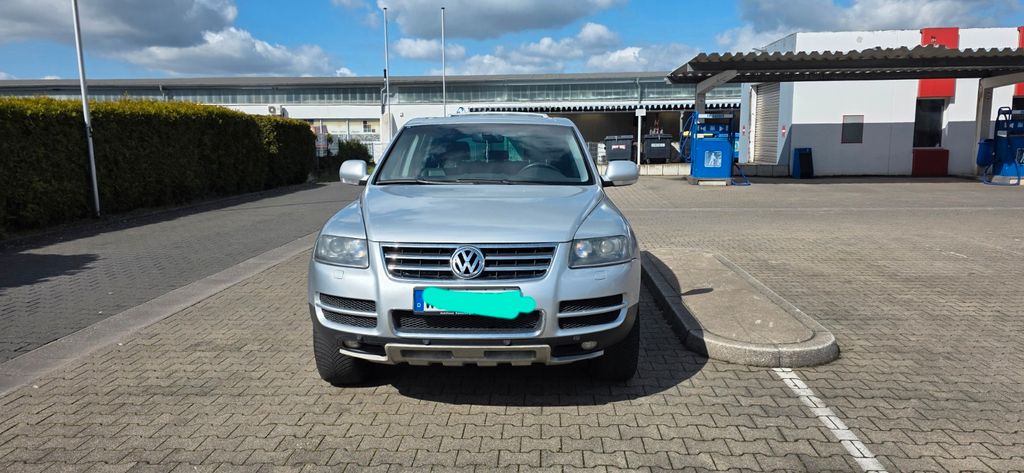 VW Touareg 295.000 km 8.900 &euro; Wuppertal 42329