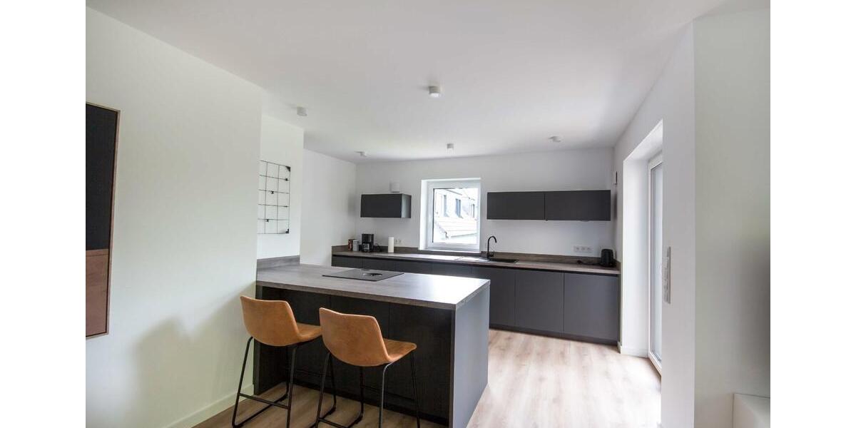 Etagenwohnung Düsseldorf Stadtbezirk 8 - 2.5 Zimmer, 74 m&sup2;, 1.450&euro; | Angebot:27536461