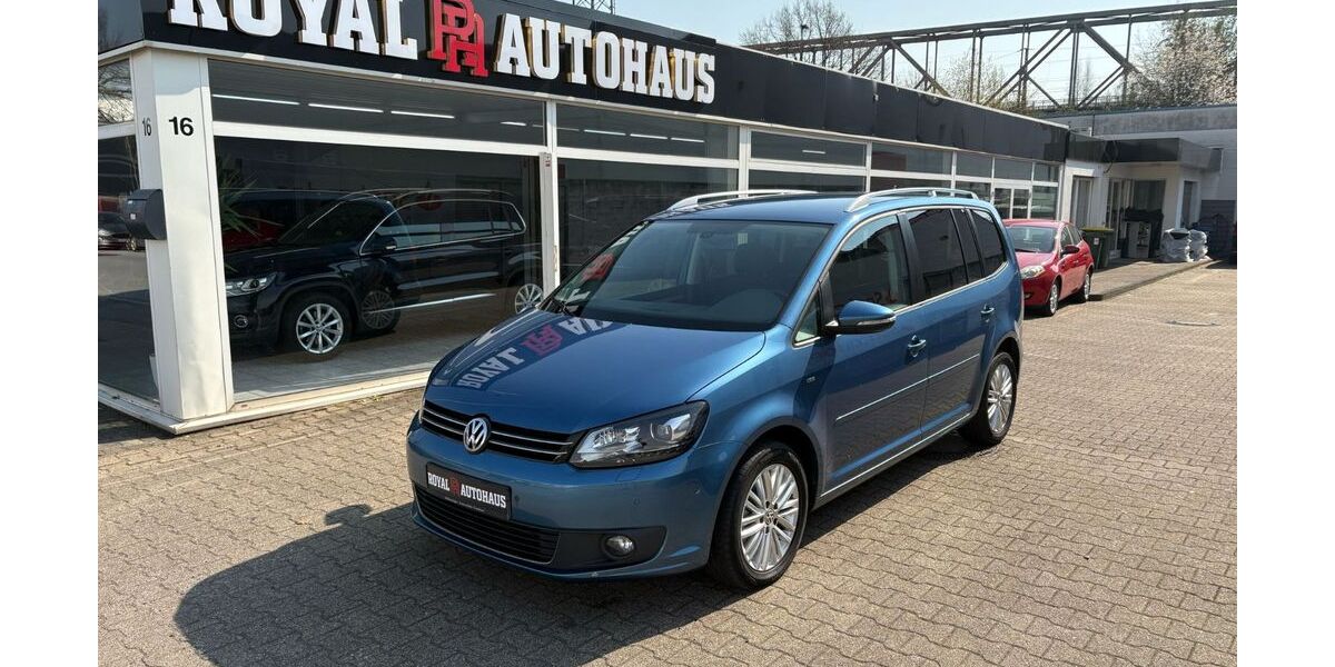 VW Touran 156.000 km 10.800 &euro; Oberhausen 46049