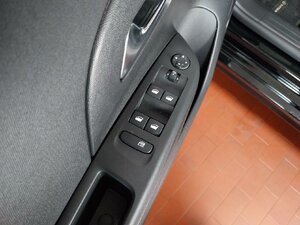 Opel Corsa e Edition SHZ LHZ Kam Tempo 14.000 km 19.830 &euro; HAAN 42781