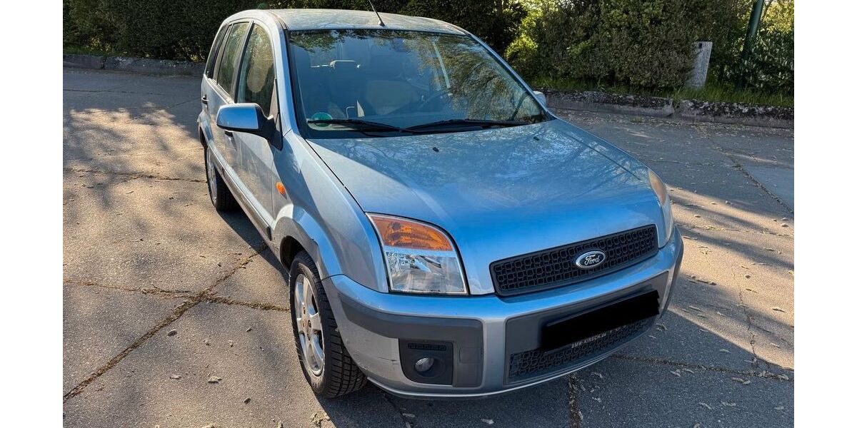 Ford Fusion 191.675 km 2.890 &euro; Mettmann 40822