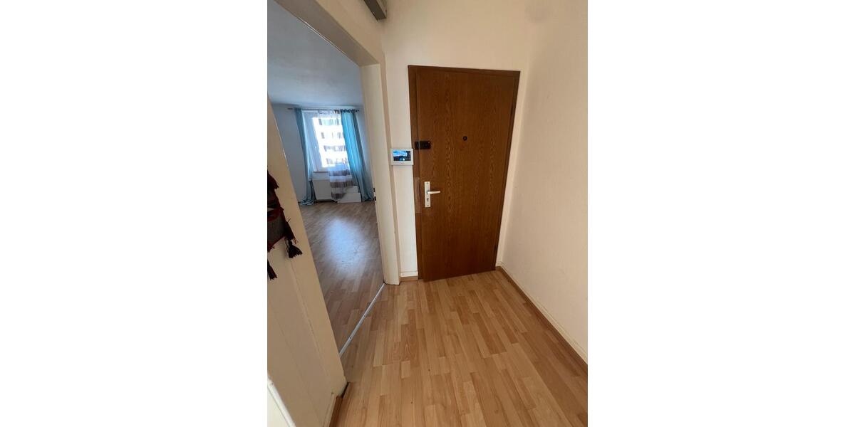 Etagenwohnung Velbert Velbert-Mitte - 2 Zimmer, 42 m&sup2;, 370&euro; | Angebot:27543145