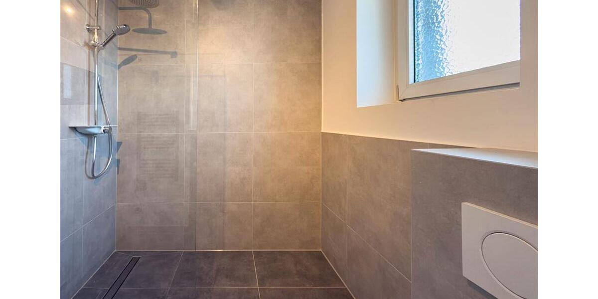 Etagenwohnung Neuss - 2 Zimmer, 56 m&sup2;, 950&euro; | Angebot:26432887